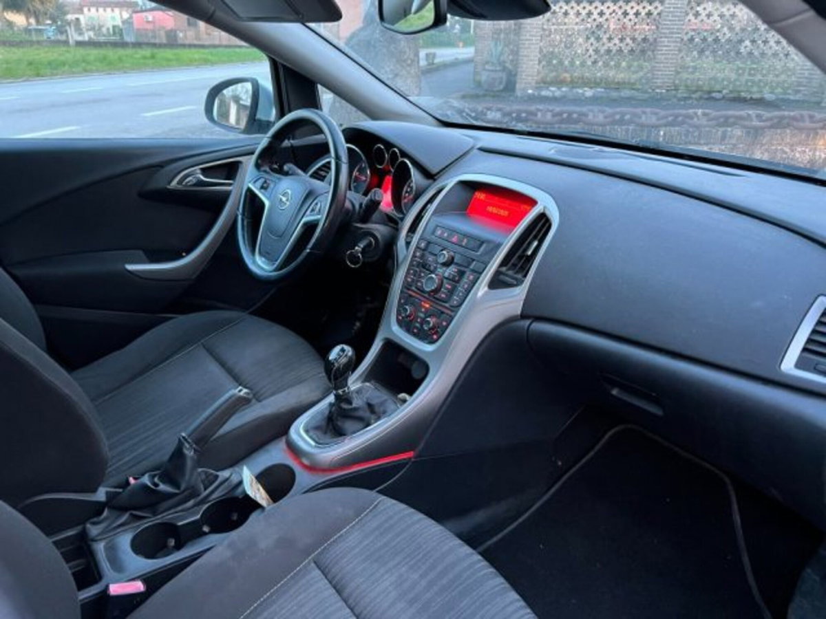 Opel Astra Station Wagon 1.7 CDTI 110CV Sports Elective (8)