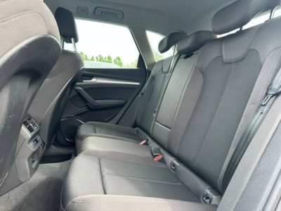 Audi Q5 40 TDI 204 CV quattro S tronic Business Sport (11)