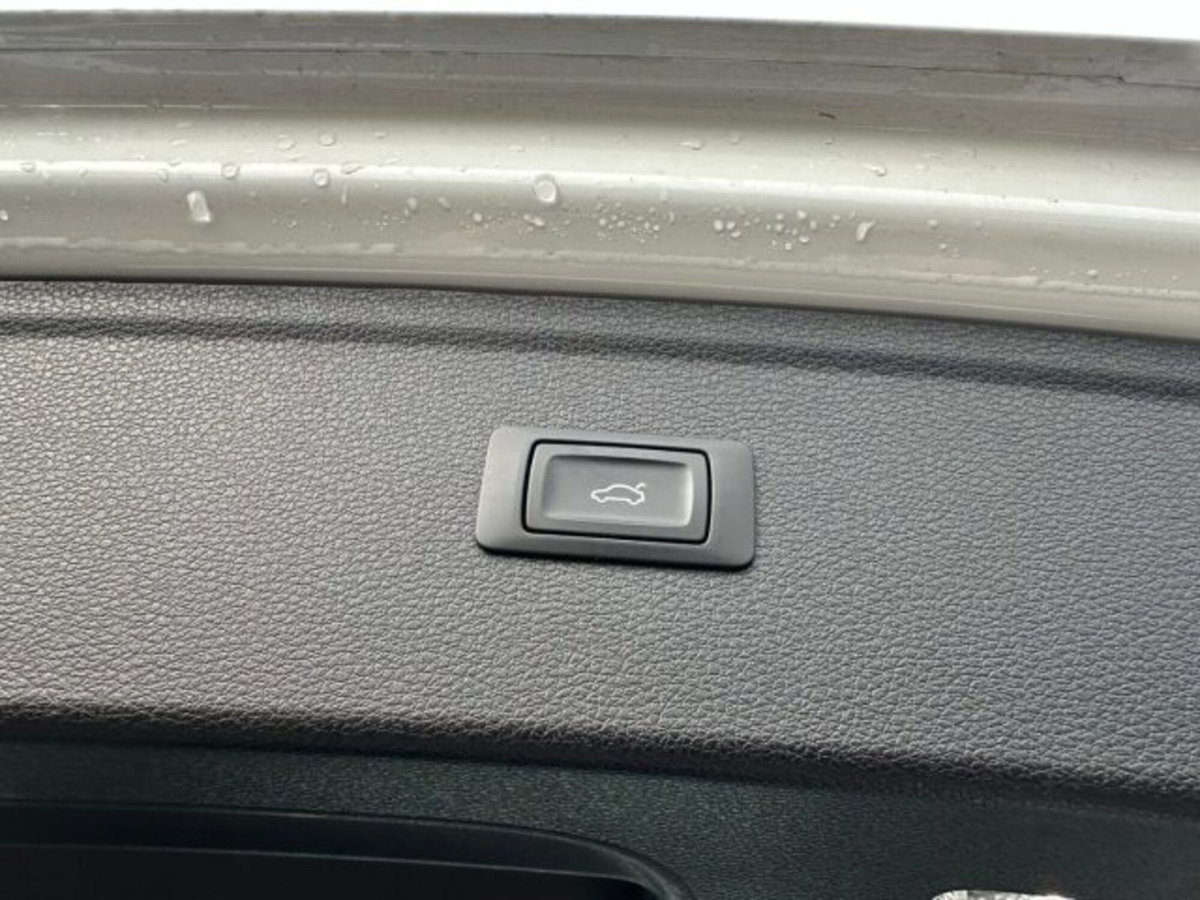 Audi Q5 40 TDI 204 CV quattro S tronic Business Sport (14)