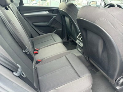 Audi Q5 40 TDI 204 CV quattro S tronic Business Sport (17)