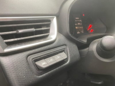 Renault Clio TCe 90 CV 5 porte Business (10)
