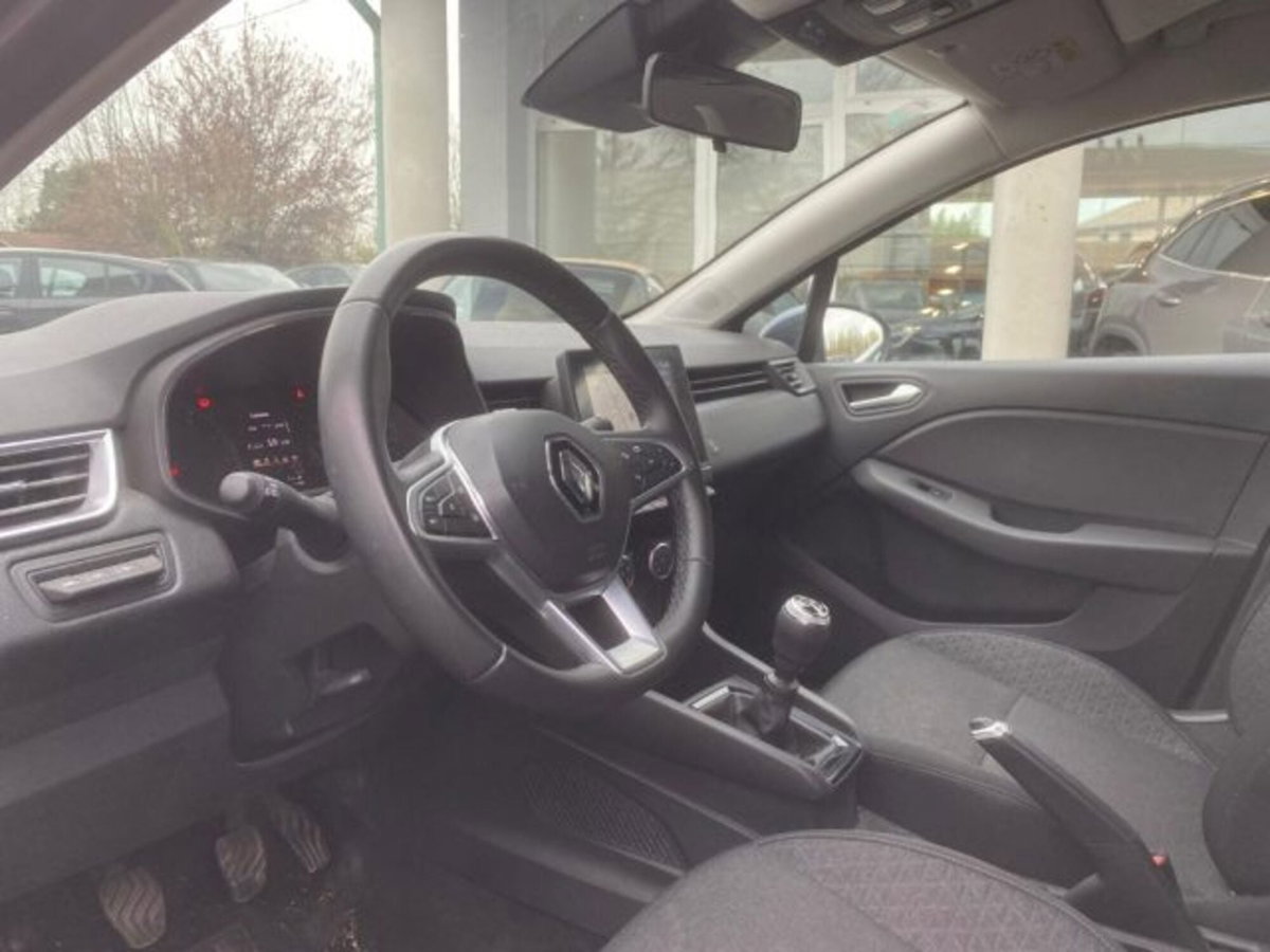 Renault Clio TCe 90 CV 5 porte Business (8)