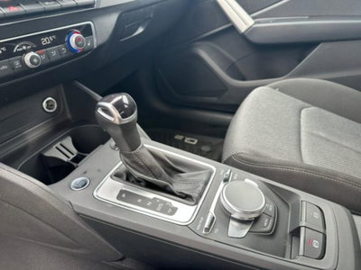 Audi Q2 Q2 35 TFSI S tronic Business (9)