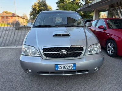 Kia Carnival 2.9 16V CRDi cat Family (2)
