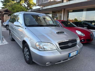 Kia Carnival 2.9 16V CRDi cat Family (3)