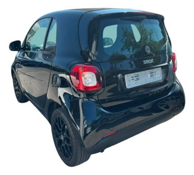 smart Fortwo 70 1.0 twinamic Passion (2)
