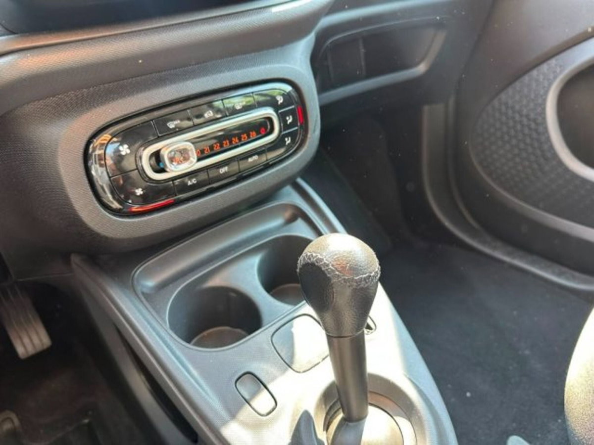smart Fortwo 70 1.0 twinamic Passion (6)
