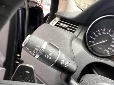 Land Rover Range Rover Evoque 2.2 TD4 5p. Dynamic (8)