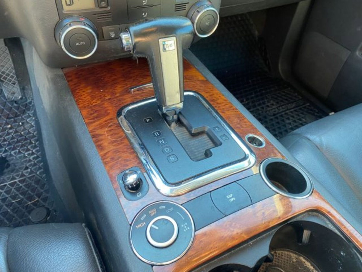 Volkswagen Touareg R5 TDI DPF tiptronic Exclusive (14)