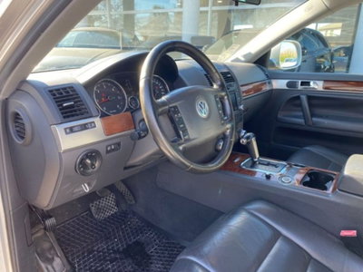 Volkswagen Touareg R5 TDI DPF tiptronic Exclusive (8)