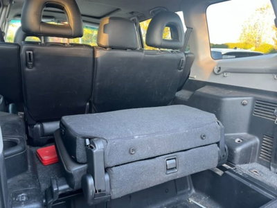 Mitsubishi Pajero 3.2 16V DI-D 5p. GLX (16)