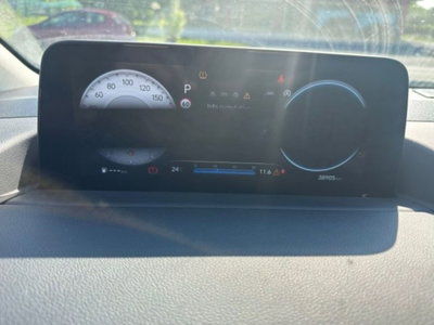 Hyundai Staria 2.2 awd auto (14)