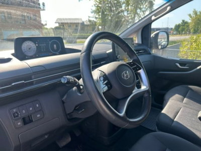 Hyundai Staria 2.2 awd auto (7)