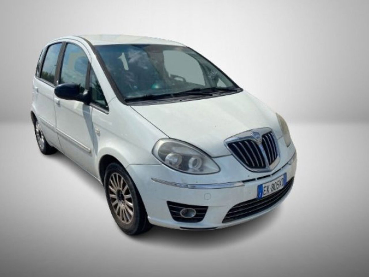 Lancia Musa 1.4 8V Ecochic (GPL) Gold (3)
