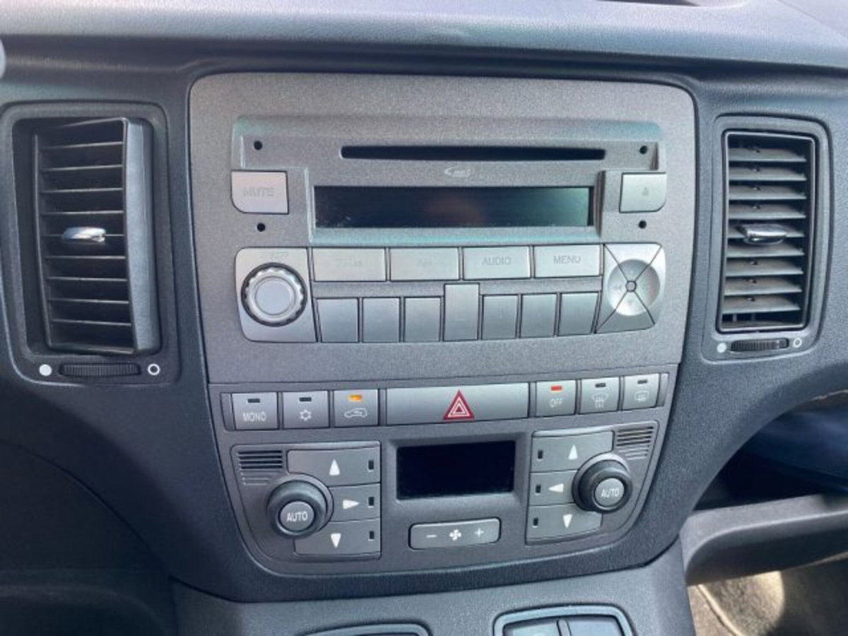 Lancia Musa 1.4 8V Ecochic (GPL) Gold (9)