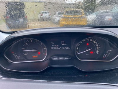 Peugeot 208 82 5 porte Style (12)