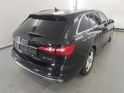 Audi A4 Avant 35 TDI/163 CV S tronic Business Advanced (4)