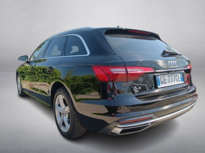Audi A4 Avant 35 TDI/163 CV S tronic Business Advanced (4)