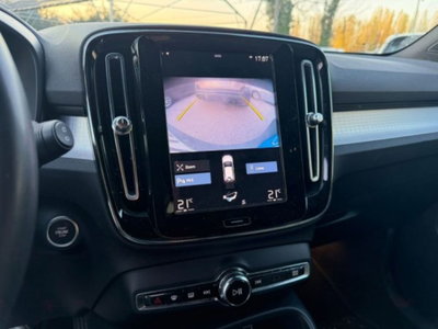 Volvo XC40 T5 Recharge Plug-in Hybrid automatico Core (13)