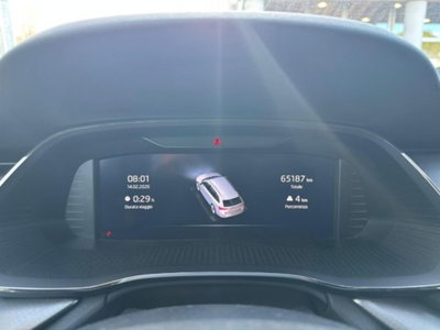 Skoda Octavia Station Wagon 2.0 TDI EVO SCR DSG Wagon Executive (17)