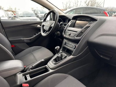 Ford Focus Station Wagon 1.5 TDCi 120 CV Start&Stop SW Business (13)