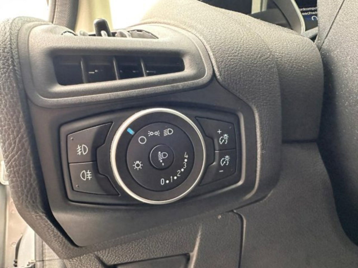Ford Focus Station Wagon 1.5 TDCi 120 CV Start&Stop SW Business (5)