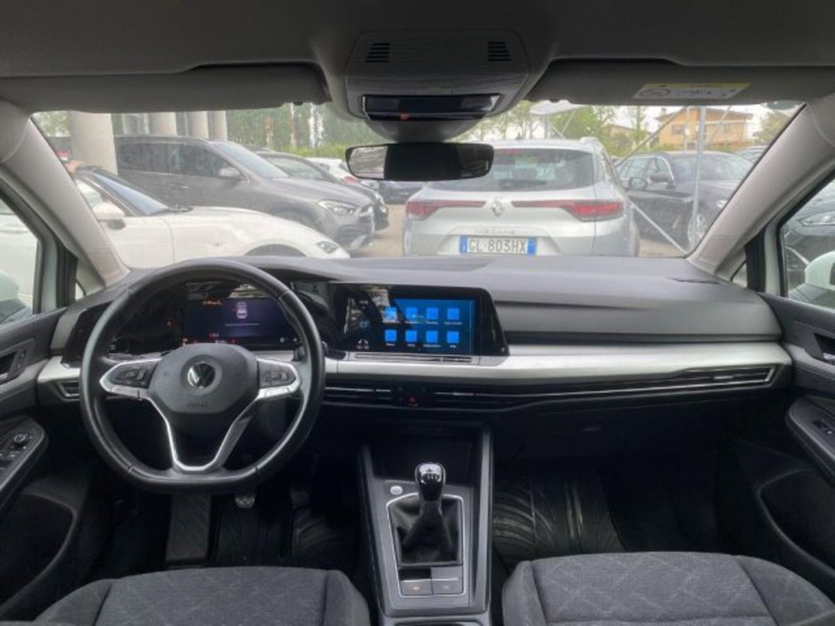 Volkswagen Golf 2.0 TDI 1st Edition Life (7)