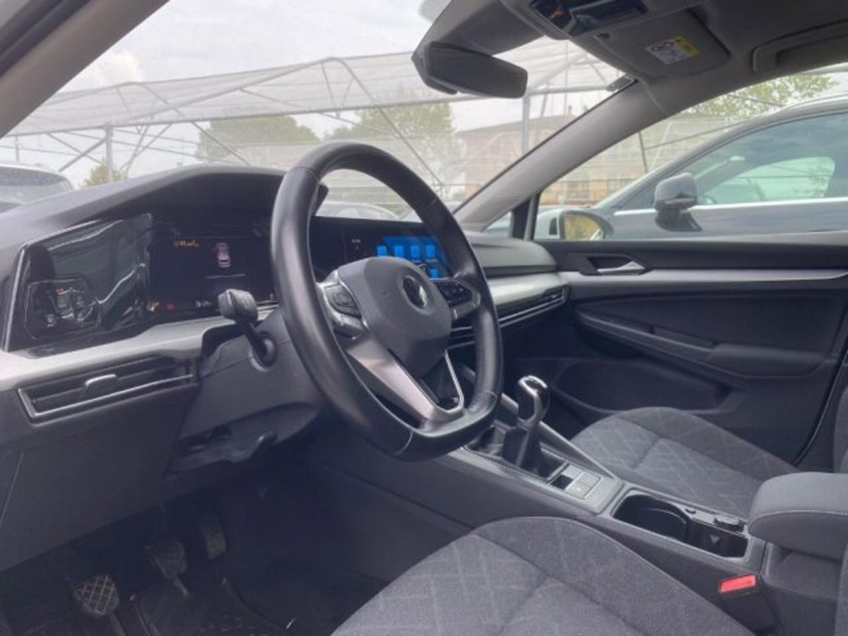 Volkswagen Golf 2.0 TDI 1st Edition Life (9)