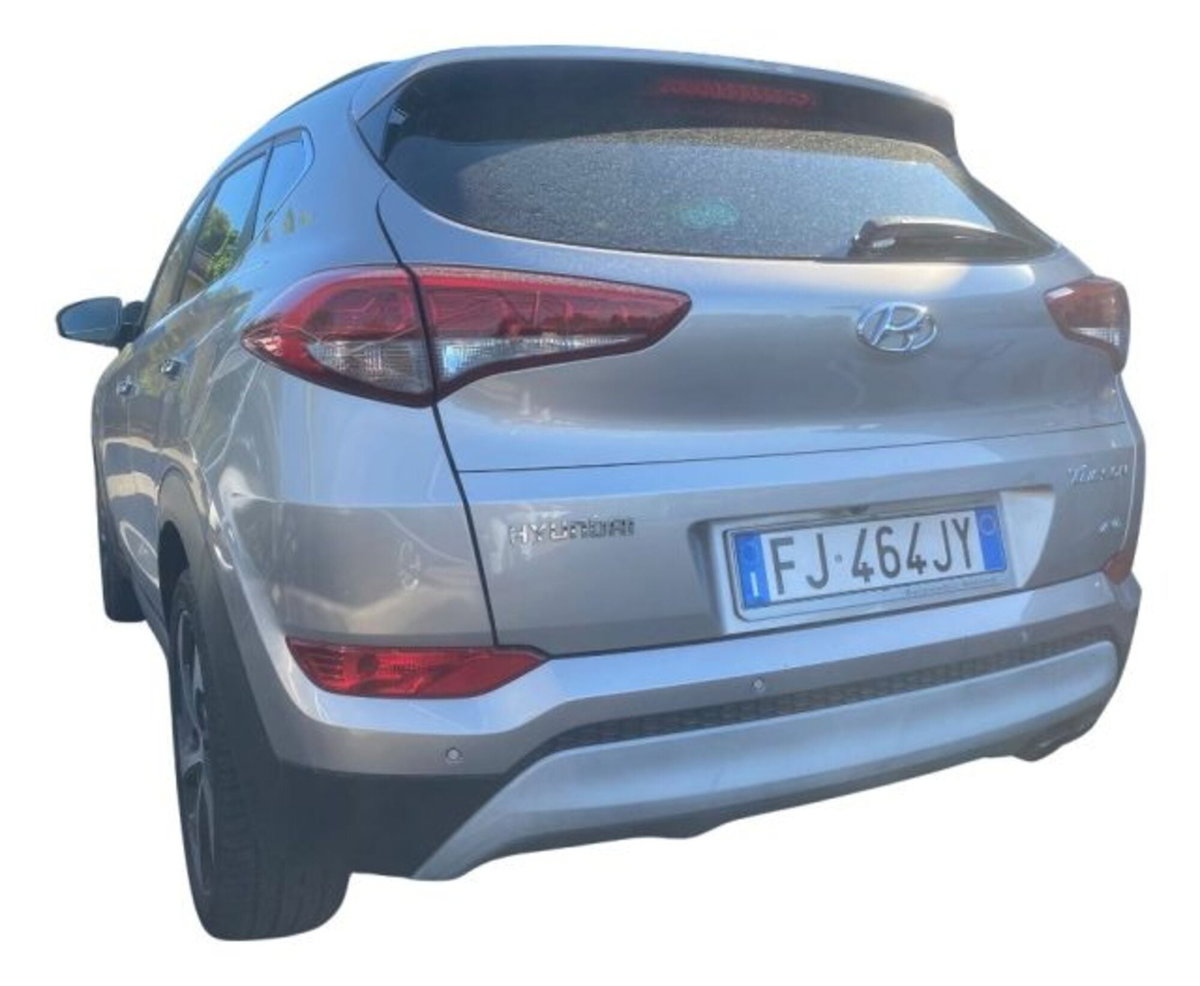 Hyundai Tucson 2.0 CRDi 4WD XPossible (3)