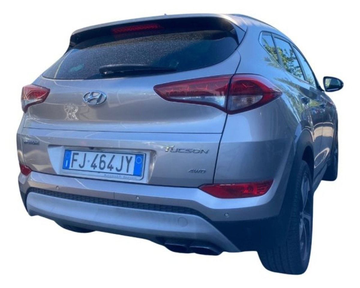 Hyundai Tucson 2.0 CRDi 4WD XPossible (7)