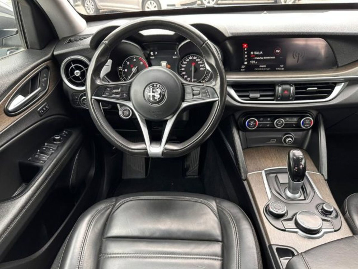 Alfa Romeo Stelvio Stelvio 2.2 Turbodiesel 210 CV AT8 Q4 Super (16)