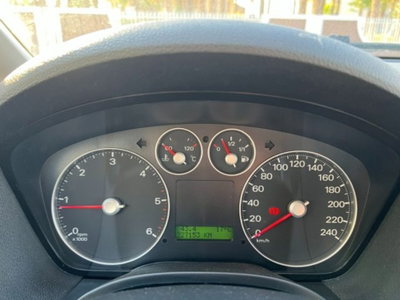 Ford C-Max 1.6 TDCi 110 CV Ikon DPF (11)