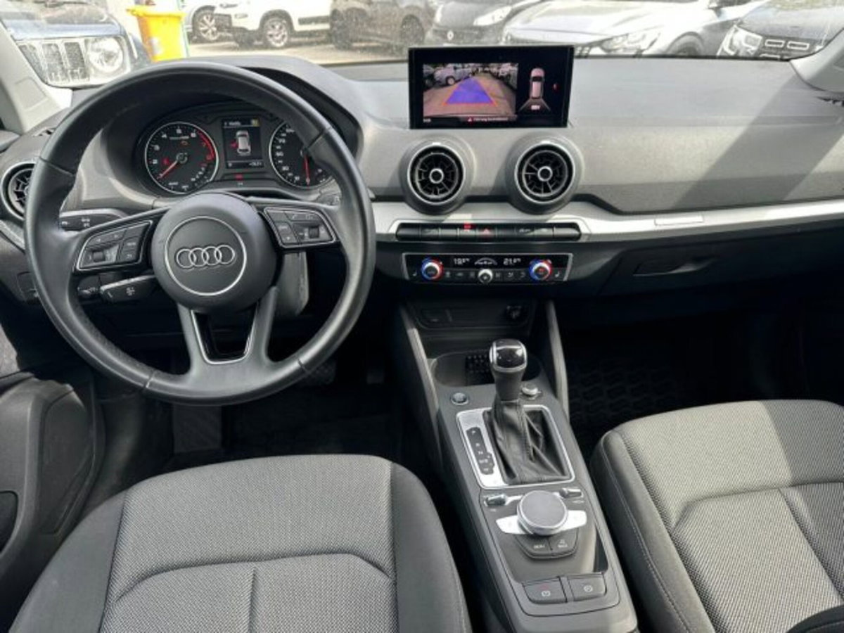 Audi Q2 Q2 35 TFSI S tronic Business (11)