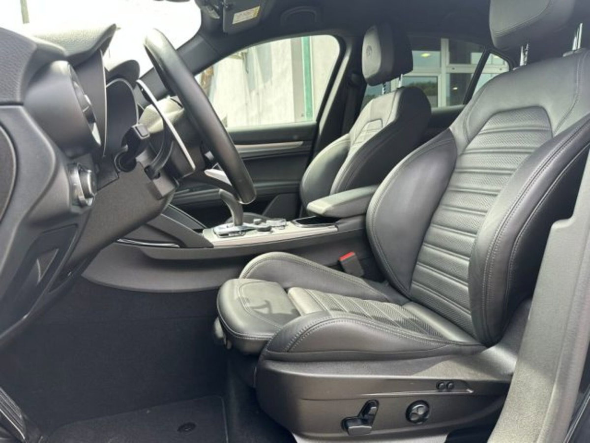 Alfa Romeo Stelvio Stelvio 2.2 Turbodiesel 210 CV AT8 Q4 Veloce (11)