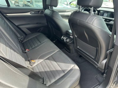 Alfa Romeo Stelvio Stelvio 2.2 Turbodiesel 210 CV AT8 Q4 Veloce (18)
