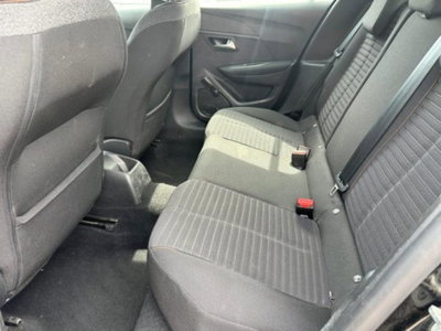 Peugeot 208 1.2 puretech Active s&s 75cv (8)