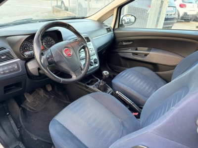 Fiat Grande Punto 1.3 MJT 90 CV 3 porte Dynamic (6)