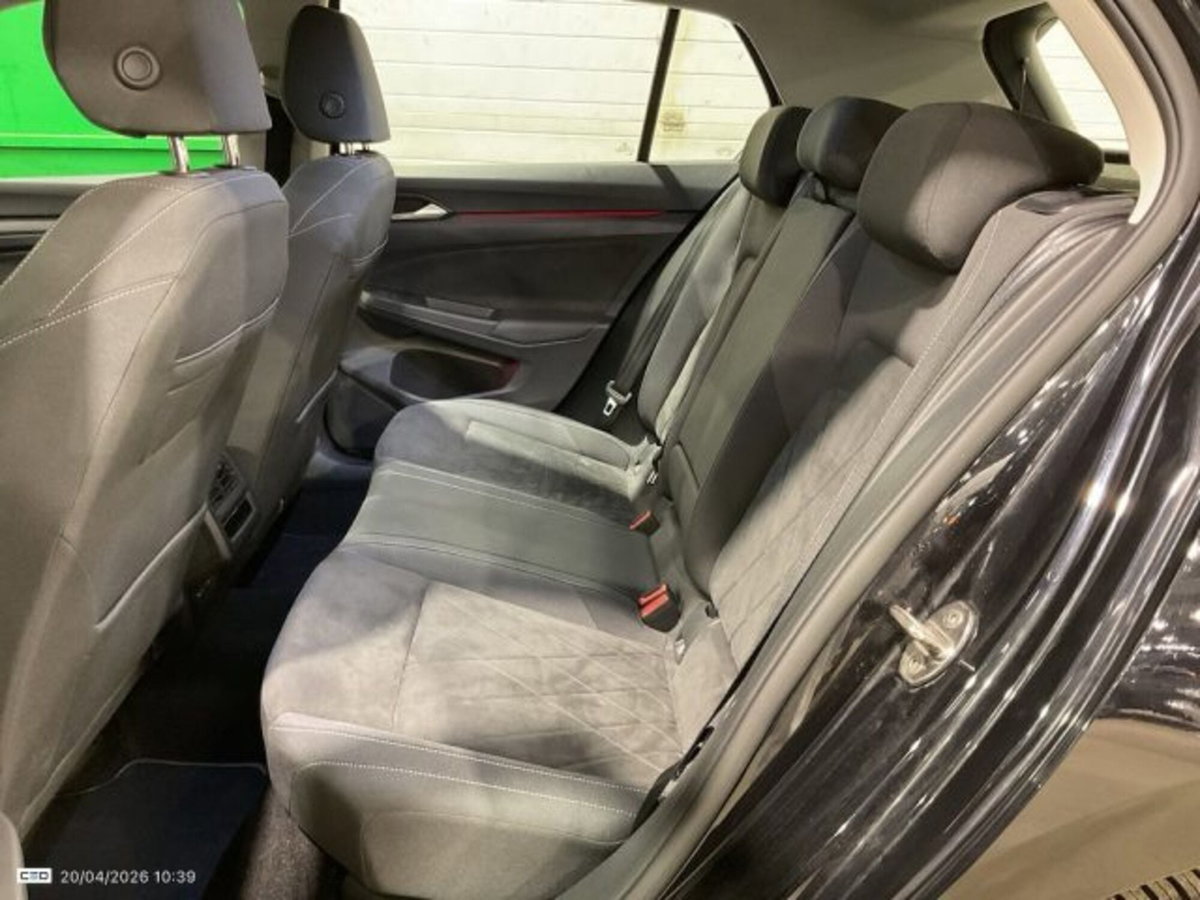 Volkswagen Golf 1.4 TSI eHYBRID 204 CV DSG Style (6)