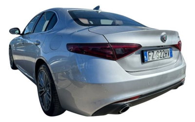 Alfa Romeo Giulia 2.2 Turbodiesel 190 CV AT8 Lusso (3)