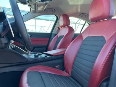 Alfa Romeo Giulia 2.2 Turbodiesel 190 CV AT8 Lusso (5)