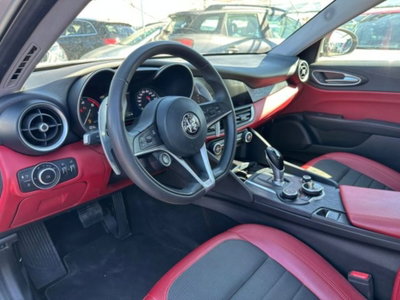 Alfa Romeo Giulia 2.2 Turbodiesel 190 CV AT8 Lusso (8)