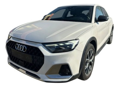 Audi A1 citycarver 30 TFSI Admired usata