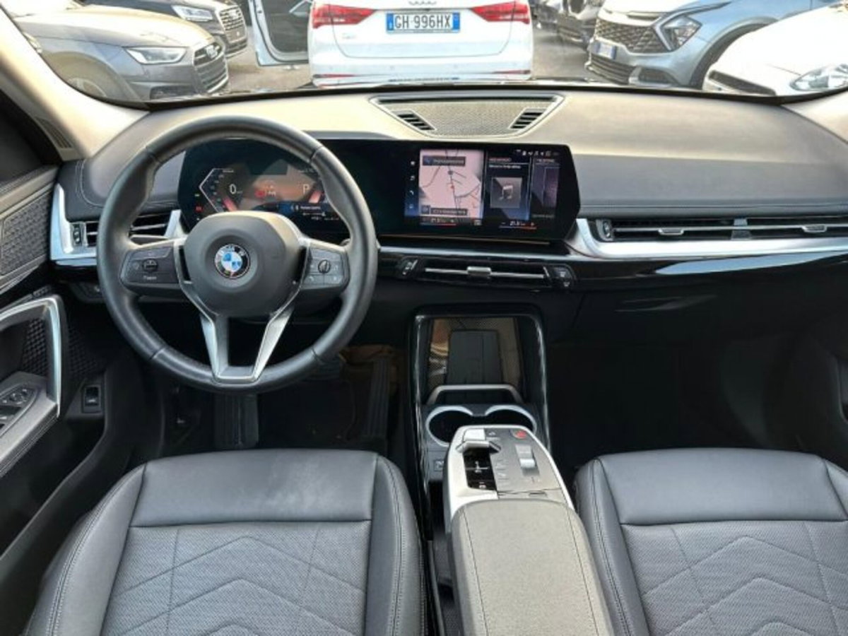 BMW X1 sDrive18d xLine Plus (16)
