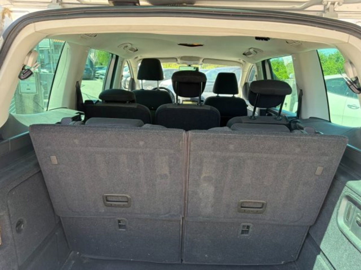 Volkswagen Sharan 2.0 TDI Comfortline BlueMotion Technology (6)