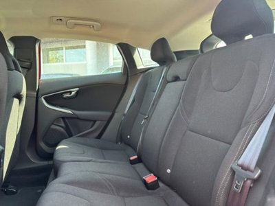 Volvo V40 D2 Momentum (11)