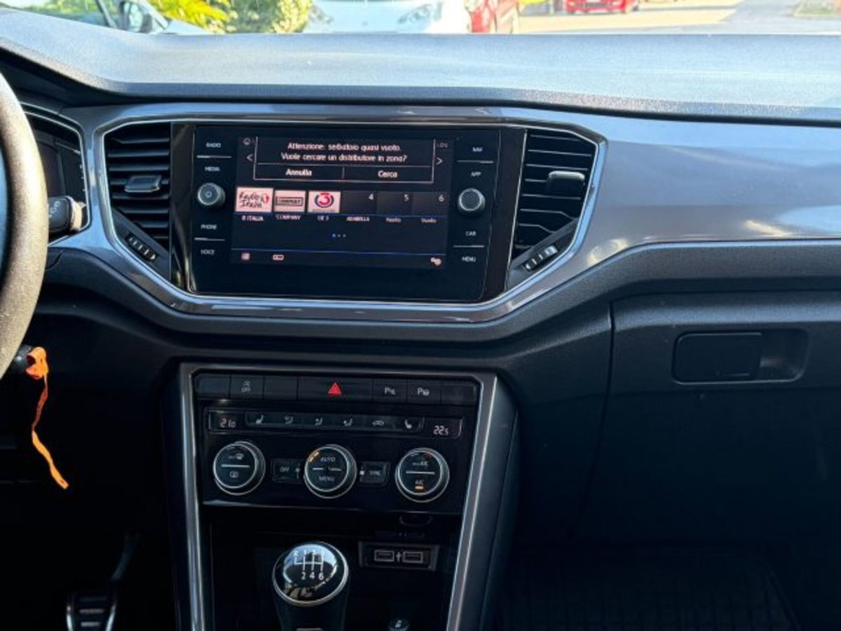 Volkswagen T-Roc 1.0 TSI 115 CV Style BlueMotion Technology (10)