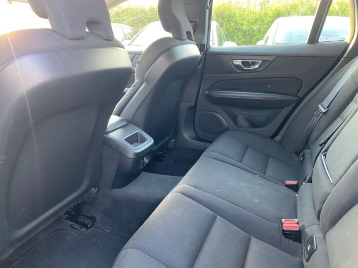 Volvo V60 D3 Business Plus (11)