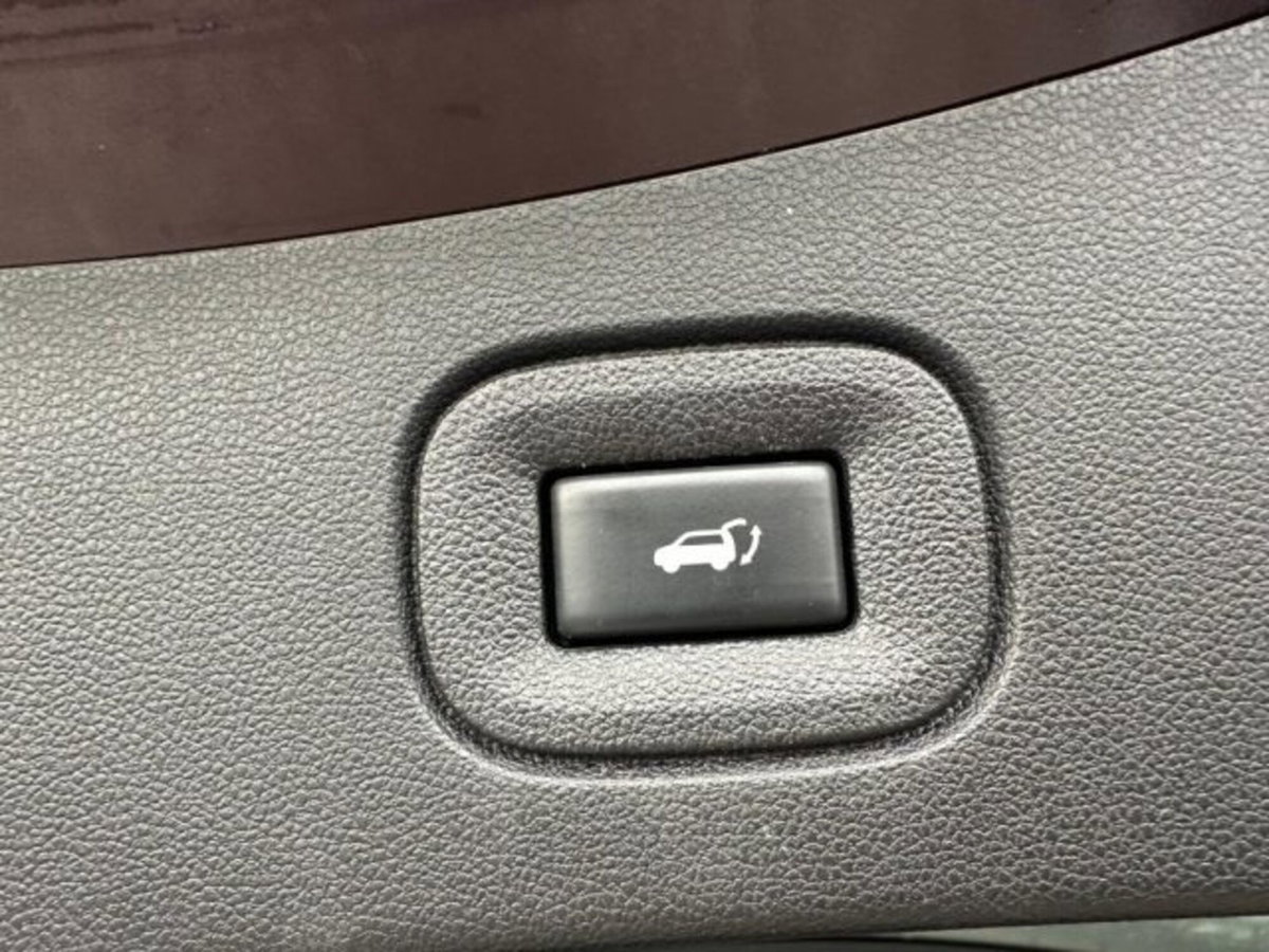Renault Koleos Blue dCi 190 CV 4X4 X-Tronic Initiale Paris (19)