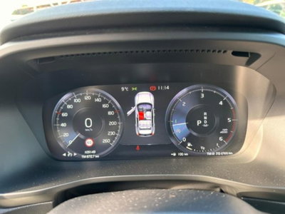 Volvo XC40 D3 Geartronic Business Plus (7)
