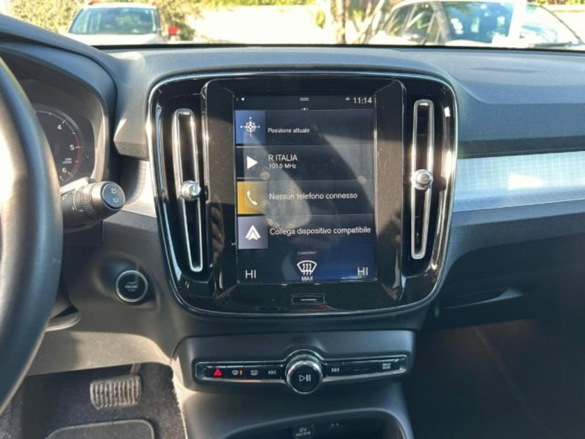 Volvo XC40 D3 Geartronic Business Plus (8)
